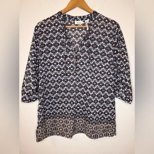 Liz & Co Blue/Green Graphic 3/4 Sleeve Blouse Unique Brass Buttons